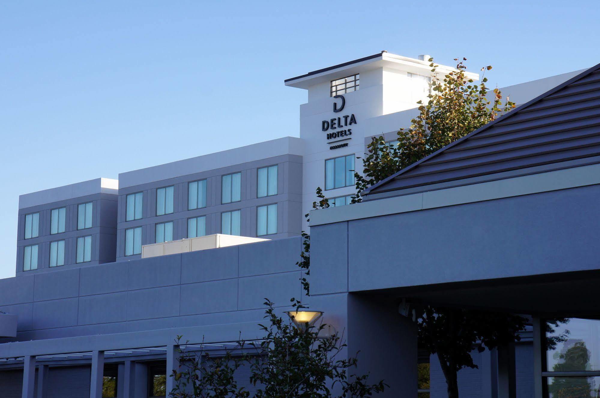 Holiday Inn 체서피크 외부 사진