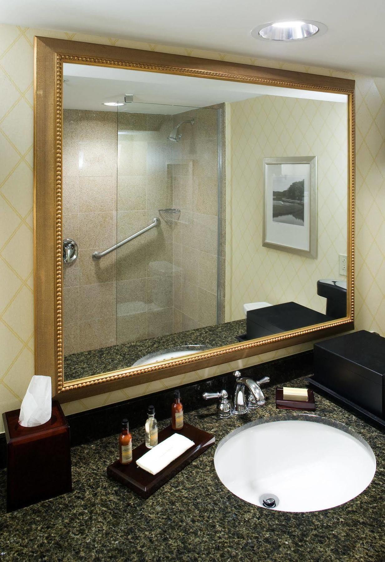 Holiday Inn 체서피크 외부 사진